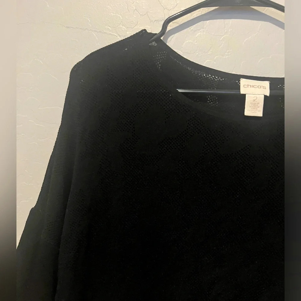 Chico's size 2 black patterned top with bell sleeves - Picture 4 of 8
